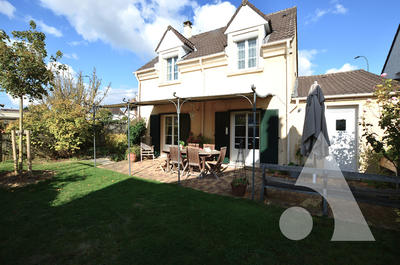 Maison - 108 m² - 5 pièces