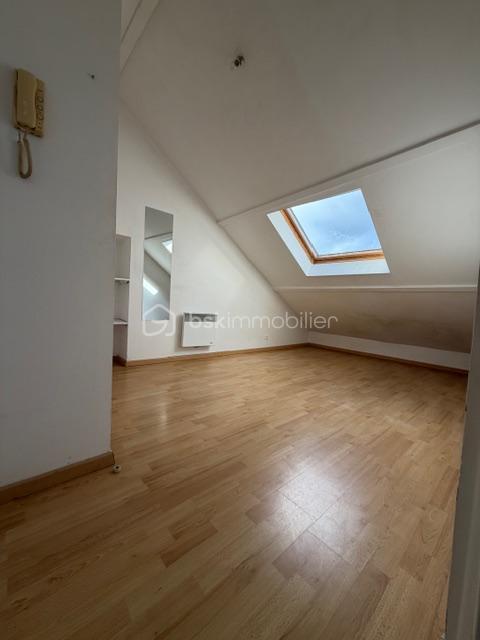 Appartement - 16 m² - 2 pièces