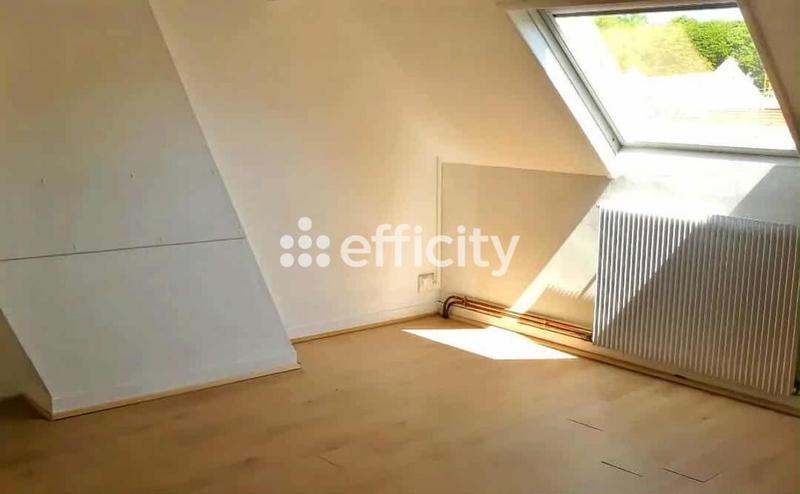 Maison - 143 m² - 7 pièces