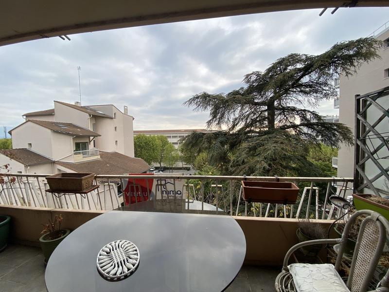 Appartement - 115 m² - 5 pièces