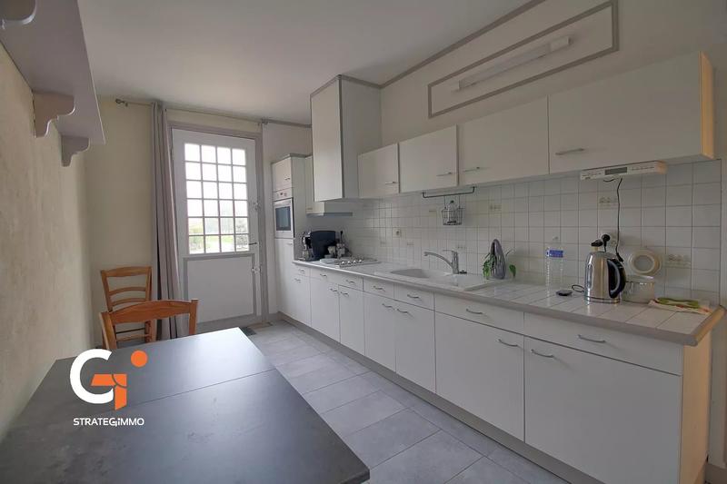 Maison - 169 m² - 7 pièces