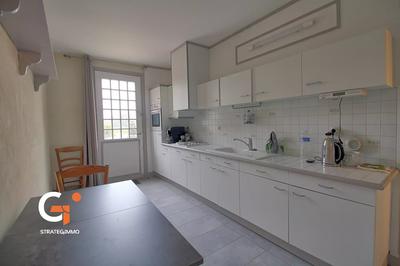 Maison - 169 m² - 7 pièces