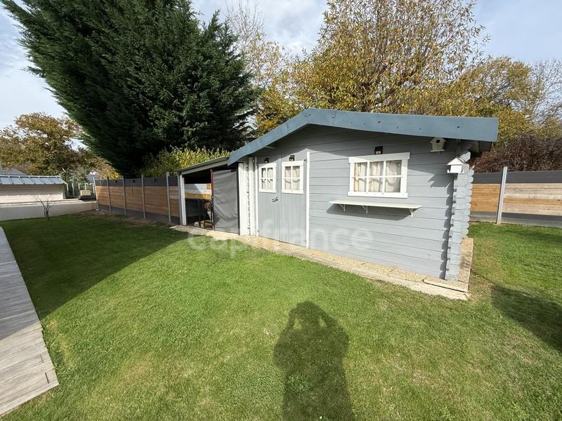 Maison - 111 m² - 4 pièces