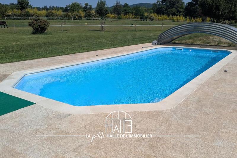 Pavillon - 145 m² - 6 pièces