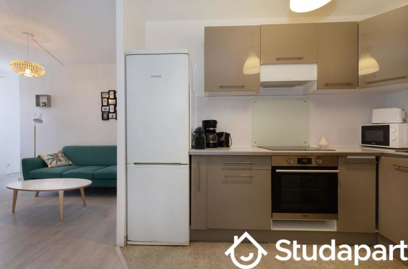 Chambre - 11 m² - 1 pièce