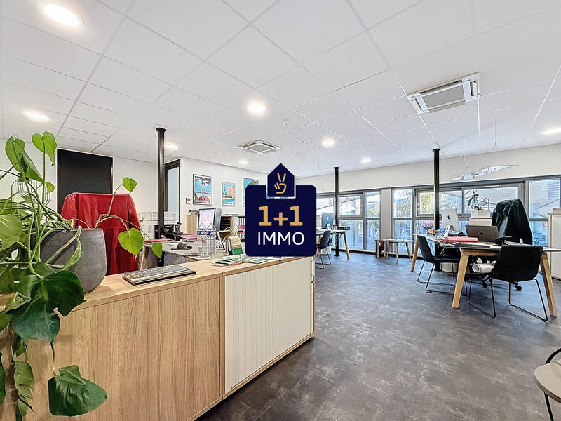 Local d'activités - 98 m² - 3 pièces