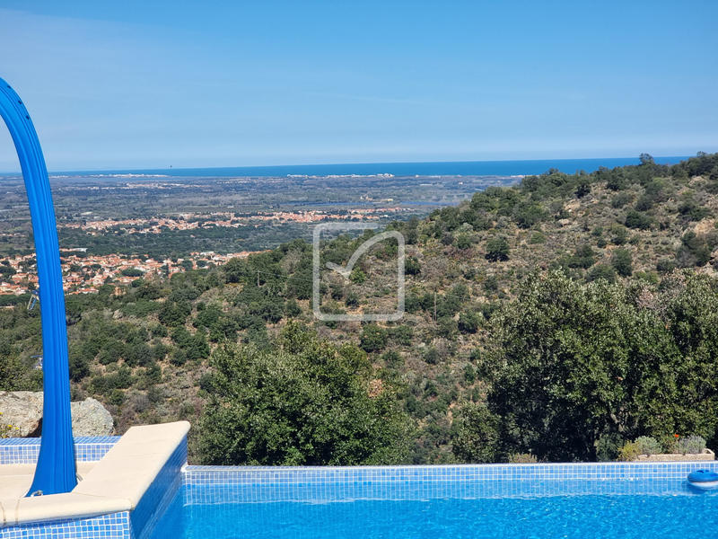 Propriété - 130 m² - 4 pièces