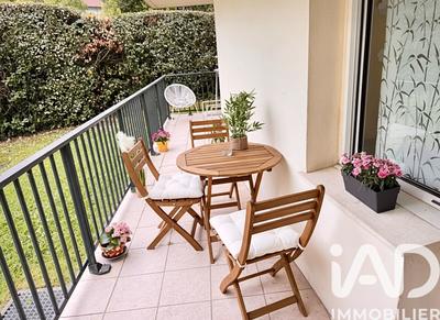 Appartement - 82 m² - 3 pièces