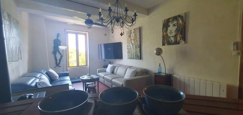 Maison traditionnelle - 290 m² - 6 pièces