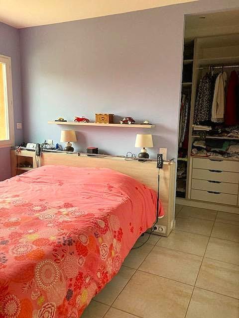 Maison - 196 m² - 3 pièces