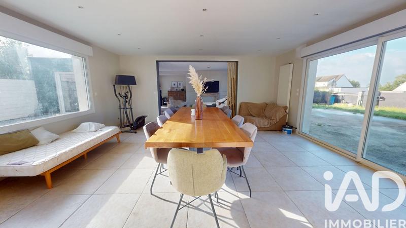 Maison - 187 m² - 8 pièces