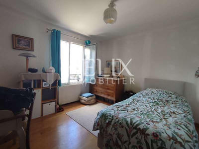 Maison - 128 m² - 7 pièces