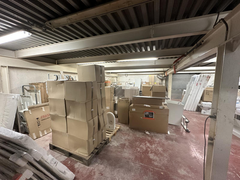 Local d'activités - 800 m²