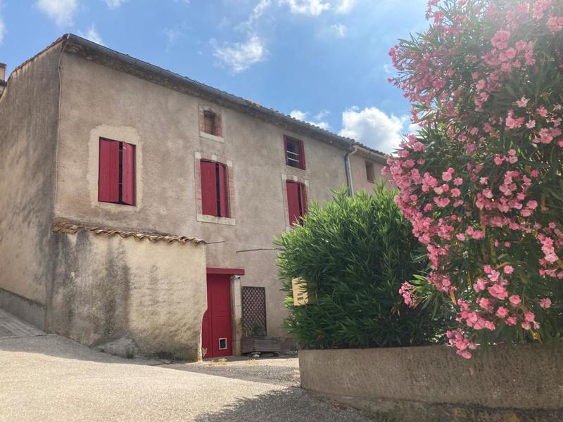 Maison de village - 80 m² - 5 pièces