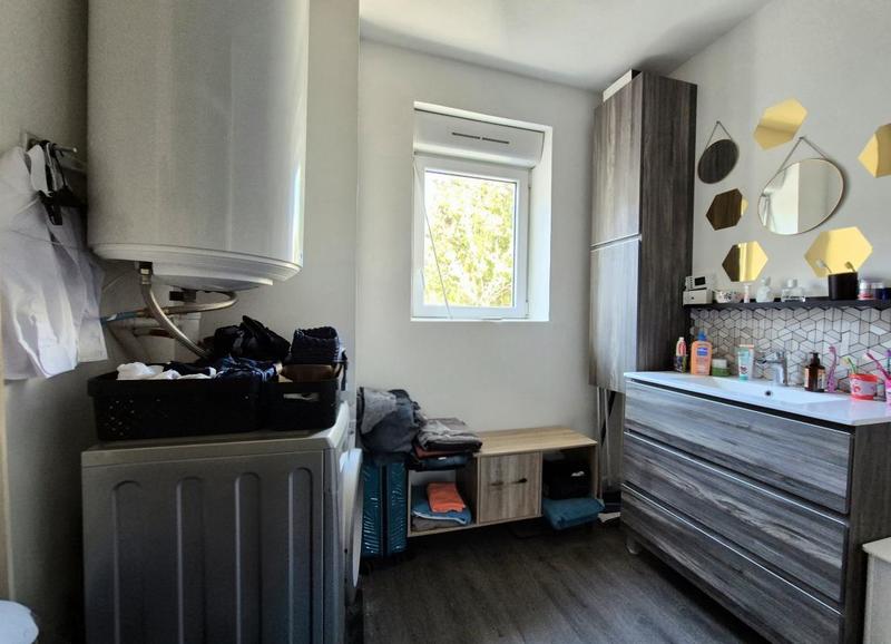 Immeuble - 180 m² - 7 pièces