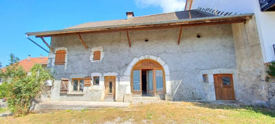 Maison - 265 m² - 6 pièces