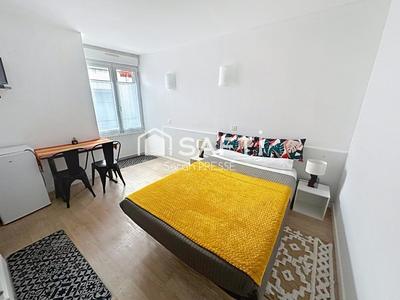 Local commercial - 535 m² - 15 pièces