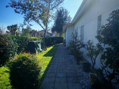 Maison - 215 m² - 7 pièces