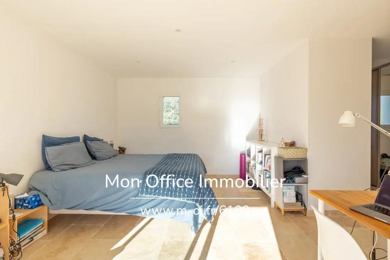 Maison - 155 m² - 4 pièces