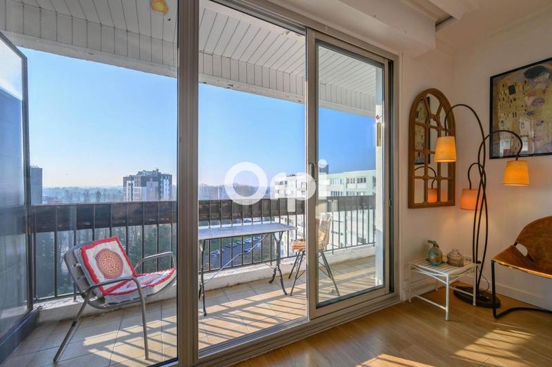 Appartement - 95 m² - 3 pièces