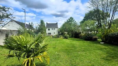 Maison - 96 m² - 5 pièces