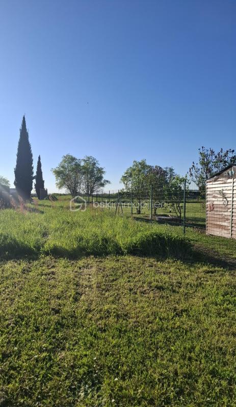 Terrain constructible - 2 055 m²