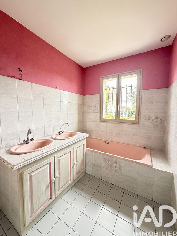 Maison - 127 m² - 6 pièces