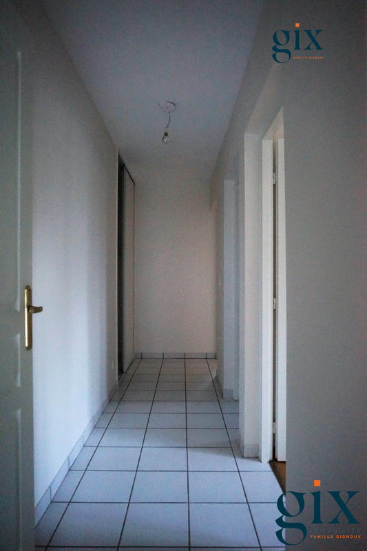 Appartement - 79 m² - 3 pièces