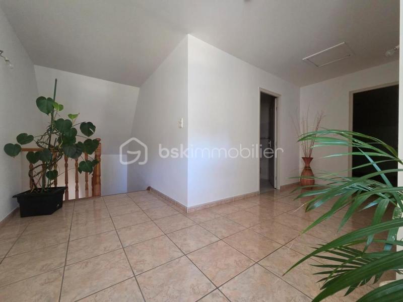 Maison - 170 m² - 6 pièces