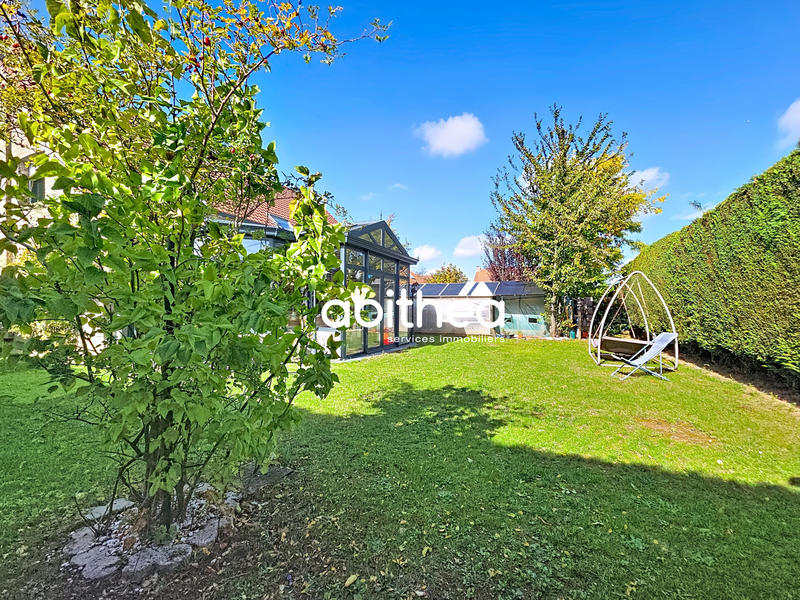 Maison - 182 m² - 6 pièces