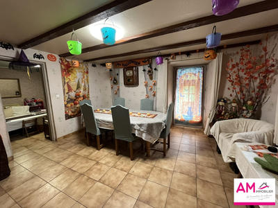 Maison - 103 m² - 5 pièces