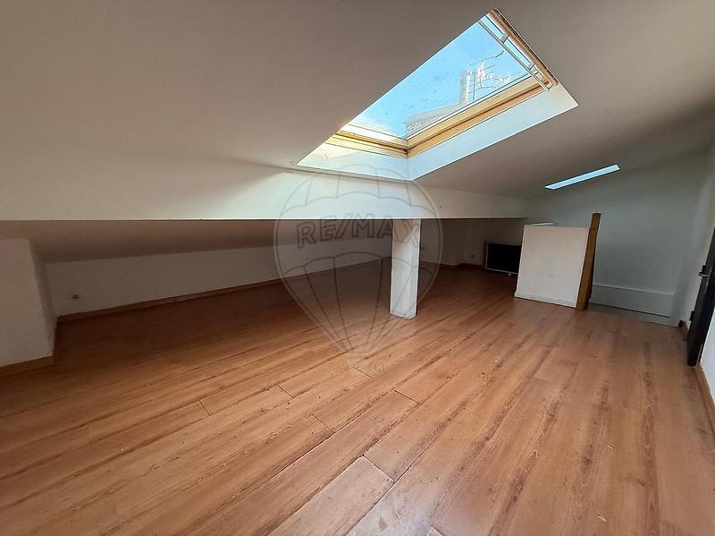 Immeuble - 310 m² - 14 pièces