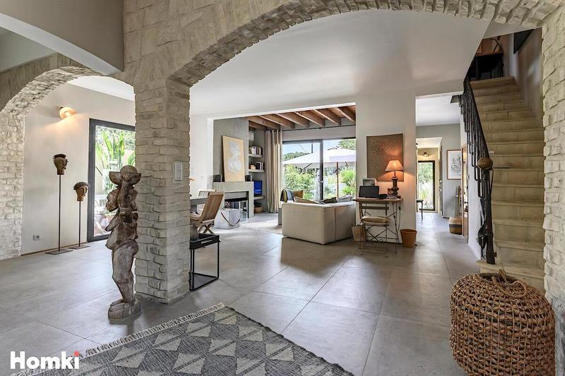 Maison - 170 m² - 6 pièces