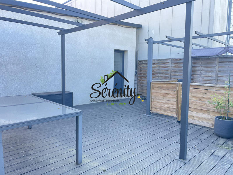 Maison - 90 m² - 5 pièces