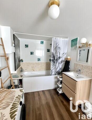 Maison - 194 m² - 8 pièces