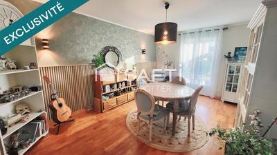 Maison - 87 m² - 5 pièces