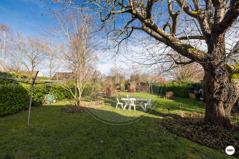 Maison - 202 m² - 7 pièces