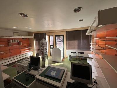 Immeuble - 200 m² - 8 pièces