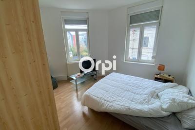 Immeuble - 220 m² - 10 pièces