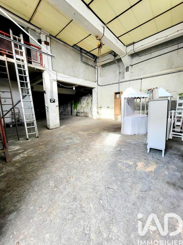 Appartement - 120 m² - 1 pièce