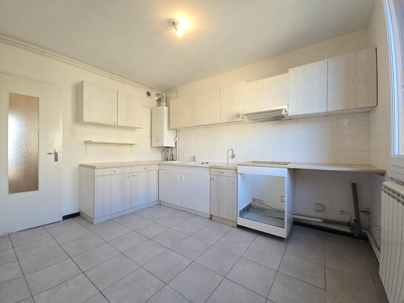 Appartement - 98 m² - 5 pièces