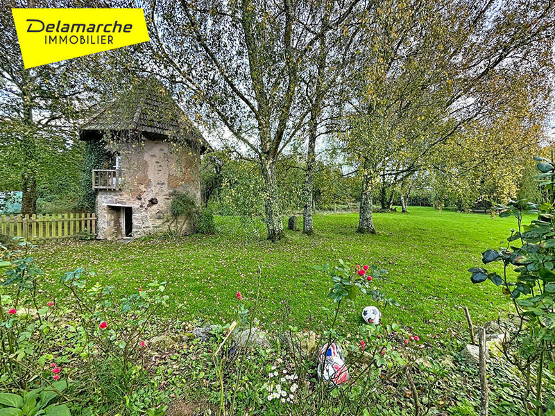 Maison - 208 m² - 9 pièces