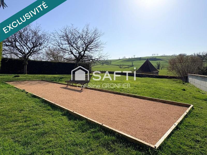 Maison - 246 m² - 7 pièces