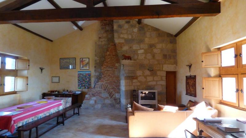 Château - 120 m² - 4 pièces