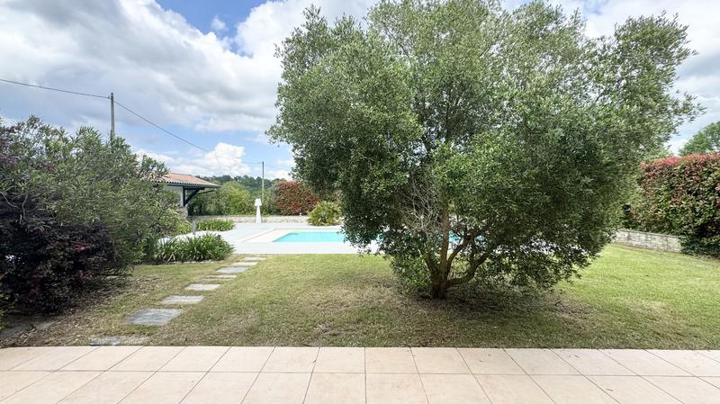 Maison contemporaine - 180 m² - 5 pièces