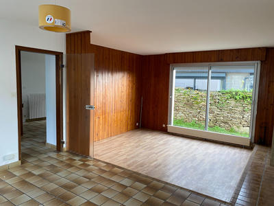 Maison - 96 m² - 4 pièces