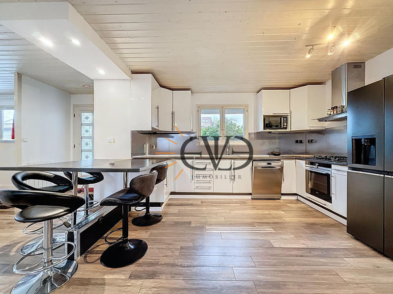 Maison - 150 m² - 6 pièces