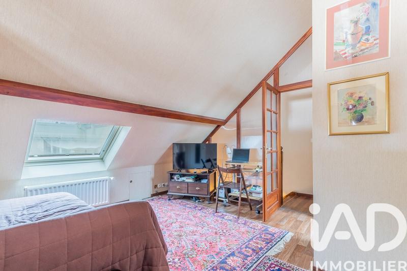 Maison - 90 m² - 6 pièces