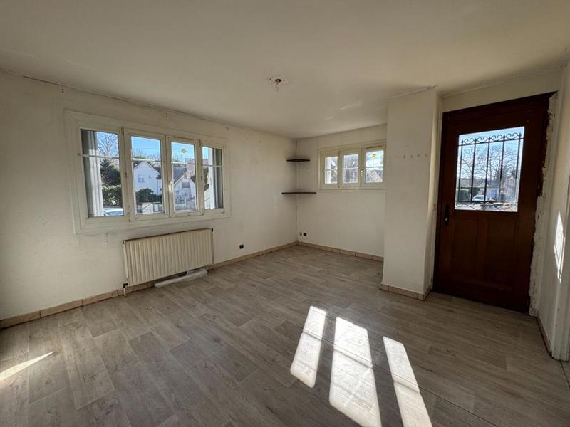 Maison - 80 m² - 5 pièces