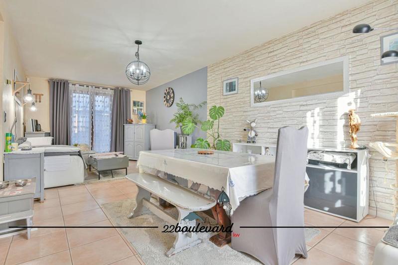 Maison - 96 m² - 4 pièces